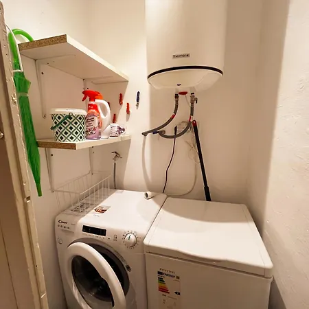 Apartment Chic In Center Girona