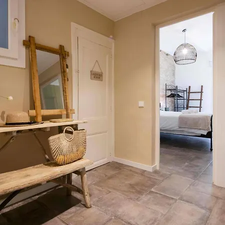 Διαμέρισμα Chic In Center *